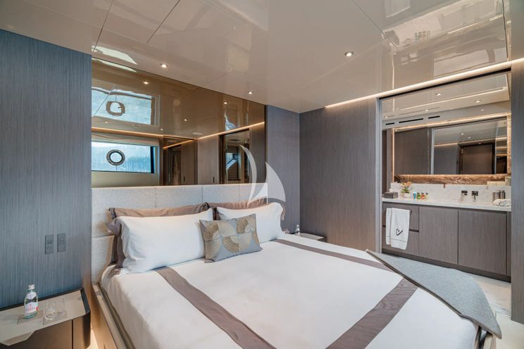 Charter Yacht MARICAN FOREVER - Ferretti Custom Line 106 - Naples - Capri - Positano - Amalfi Coast - Italy