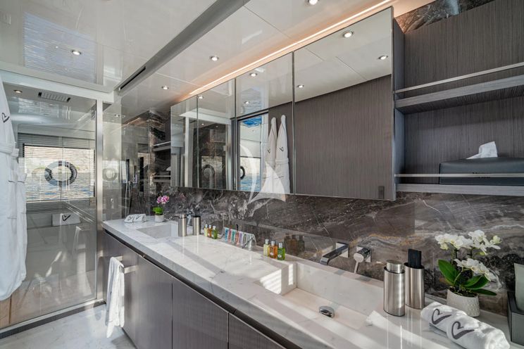 Charter Yacht MARICAN FOREVER - Ferretti Custom Line 106 - Naples - Capri - Positano - Amalfi Coast - Italy