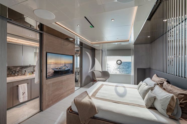 Charter Yacht MARICAN FOREVER - Ferretti Custom Line 106 - Naples - Capri - Positano - Amalfi Coast - Italy