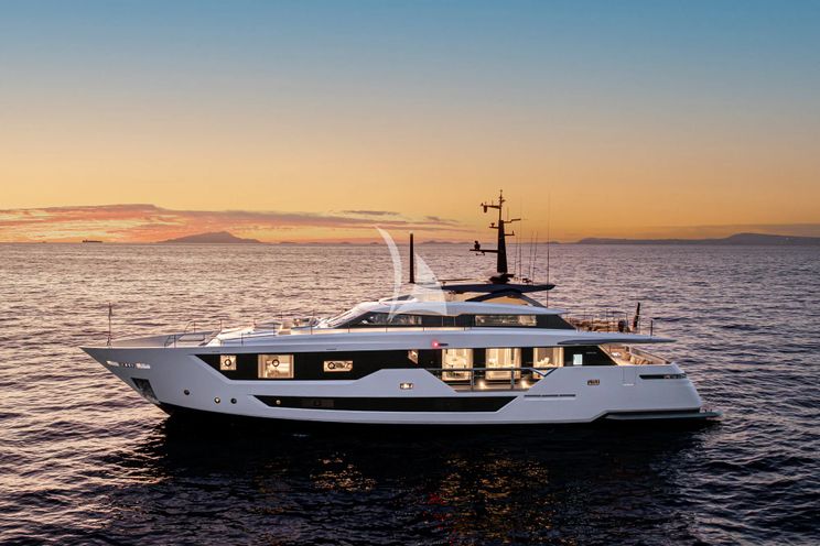 Charter Yacht MARICAN FOREVER - Ferretti Custom Line 106 - Naples - Capri - Positano - Amalfi Coast - Italy