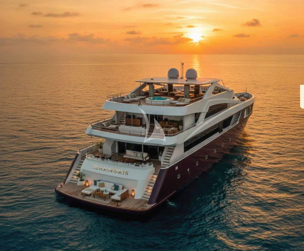 MARMORIS Custom Motor Yacht 40m - profile sailing into sunset