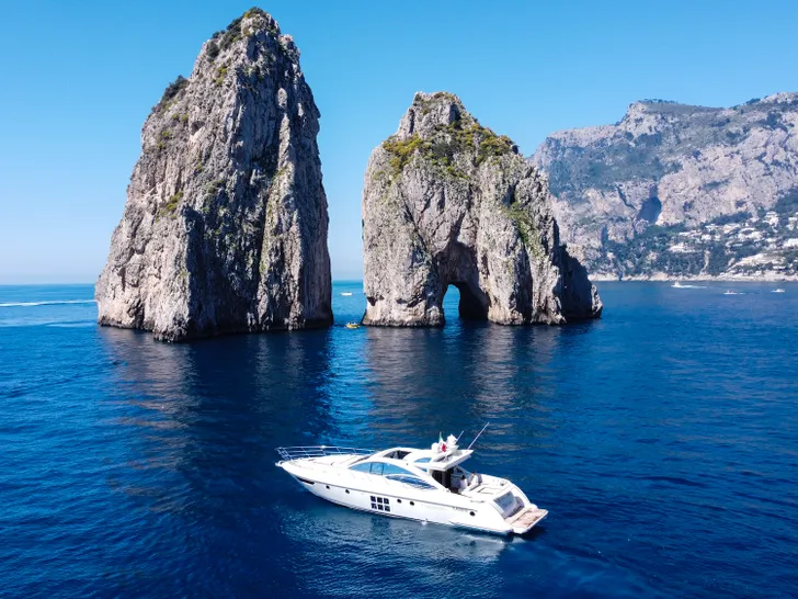 MARY GRACE Azimut MARY GRACE Azimut