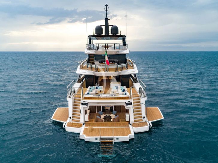 MAVERICK Mangusta Oceano 50 - aft view MAVERICK Mangusta Oceano 50 - aft view