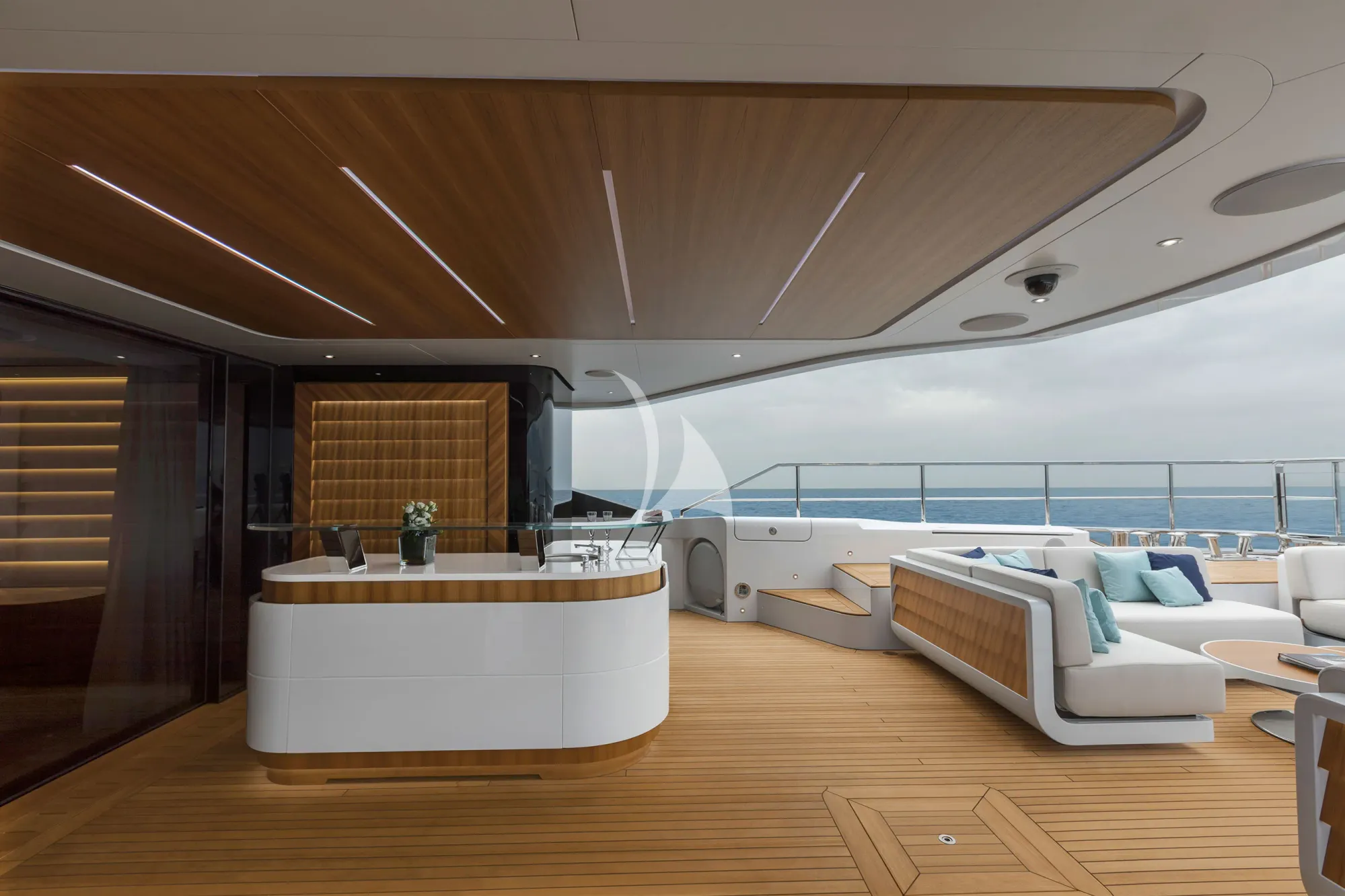 Charter Yacht MAVERICK - Mangusta Oceano 50 - 6 Cabins - Nassau - Exumas - Bahamas