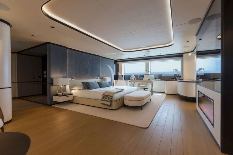Charter Yacht MAVERICK - Mangusta Oceano 50 - 6 Cabins - Nassau - Exumas - Bahamas