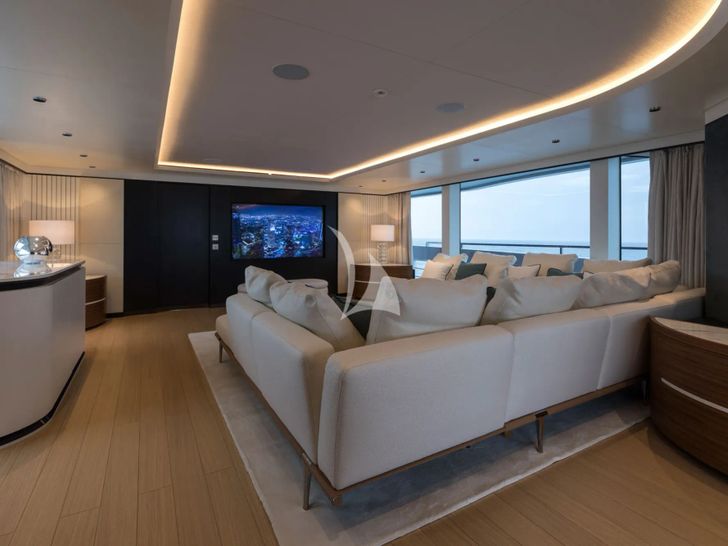 MAVERICK Mangusta Oceano 50 - sky lounge MAVERICK Mangusta Oceano 50 - sky lounge