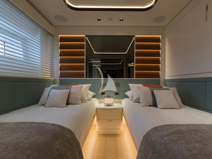 MAVERICK Mangusta Oceano 50 - twin cabin 1 MAVERICK Mangusta Oceano 50 - twin cabin 1