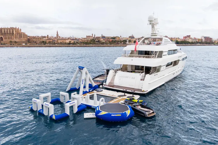 Charter Yacht MAXIMILIAN MMIV - Sunrise 45 - 5 Cabins - Athens - Mykonos - Paros - Cyclades - Greece