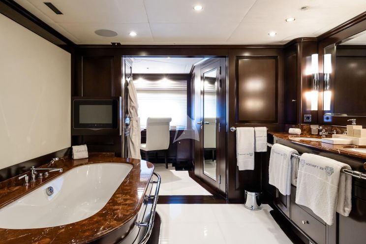 Charter Yacht MAXIMILIAN MMIV - Sunrise 45 - 5 Cabins - Athens - Mykonos - Paros - Cyclades - Greece