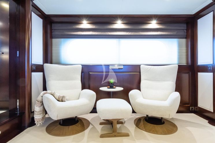 Charter Yacht MAXIMILIAN MMIV - Sunrise 45 - 5 Cabins - Athens - Mykonos - Paros - Cyclades - Greece