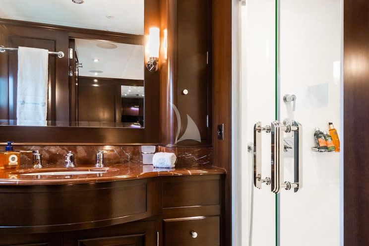 Charter Yacht MAXIMILIAN MMIV - Sunrise 45 - 5 Cabins - Athens - Mykonos - Paros - Cyclades - Greece