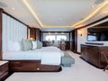MAXIMILIAN MMIV Sunrise 45 - master cabin bed and TV MAXIMILIAN MMIV Sunrise 45 - master cabin bed and TV