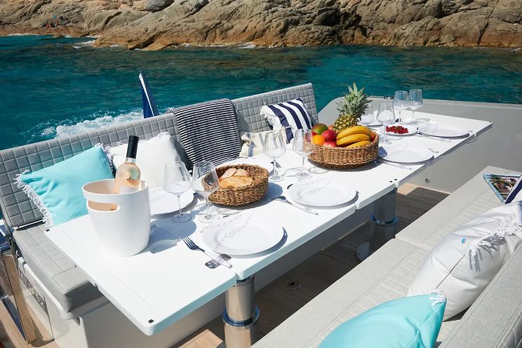 Charter Yacht MED42 - St Tropez Day Charter Yacht - Cannes - Monaco - French Riviera