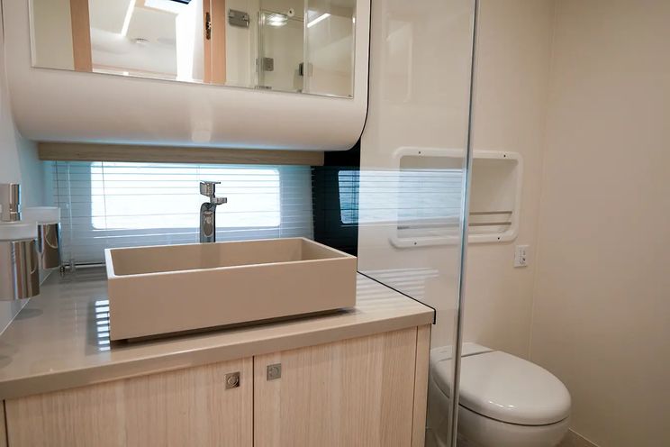 Charter Yacht MED42 - St Tropez Day Charter Yacht - Cannes - Monaco - French Riviera