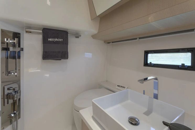 Charter Yacht SANTA MANZA - MED52 - St Tropez Day Charter Yacht - Cannes - Monaco - French Riviera