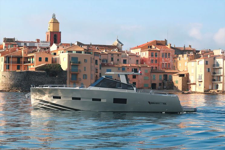 Charter Yacht SANTA MANZA - MED52 - St Tropez Day Charter Yacht - Cannes - Monaco - French Riviera
