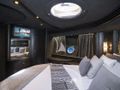 MEDUSA Azimut 68 - VIP cabin bed MEDUSA Azimut 68 - VIP cabin bed