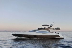 MEDUSA - Azimut 68 - 4 Cabins - Piraeus - Athens - Mykonos - Paros - Cyclades - Aegean - Greece MEDUSA - Azimut 68 - 4 Cabins - Piraeus - Athens - Mykonos - Paros - Cyclades - Aegean - Greece