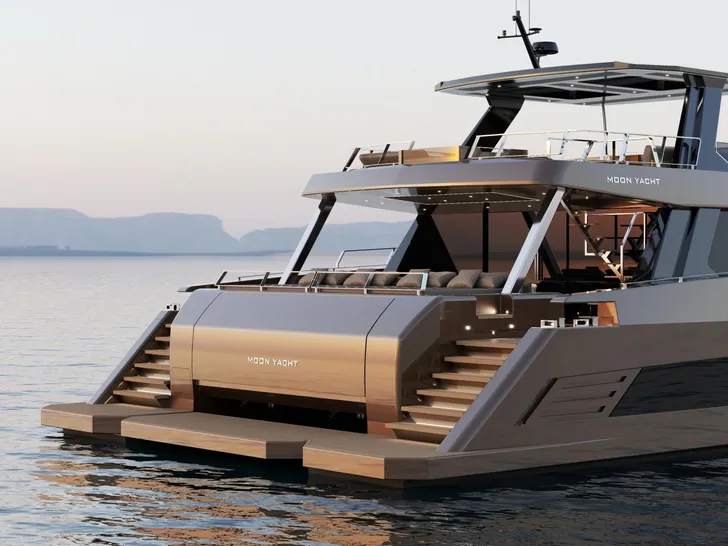 MELTEMI Moon Yacht 70 Power - aft shot MELTEMI Moon Yacht 70 Power - aft shot