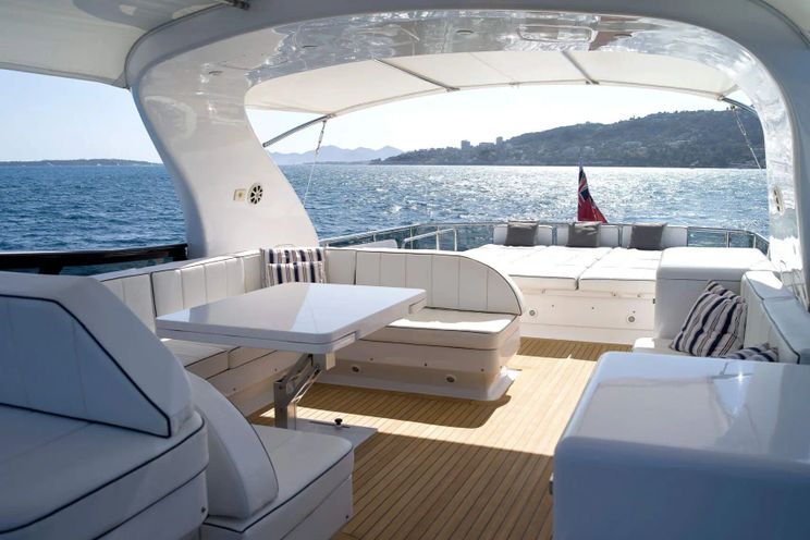Charter Yacht MEME - Maiora 24m - 4 Cabins - Cannes - St Tropez - Nice - French Riviera