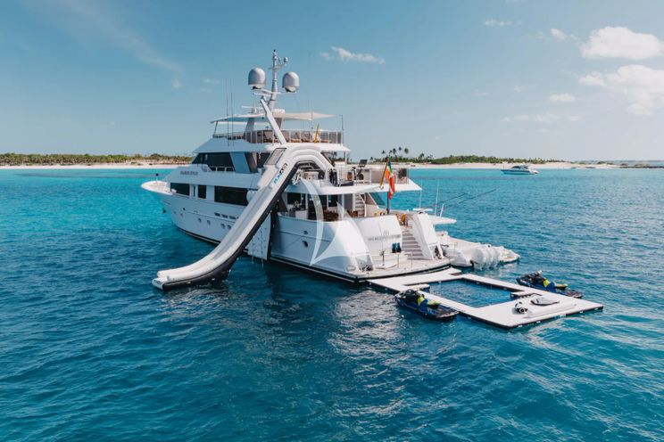 Charter Yacht MEMENTO VIVERE - Westport 130 - 5 Cabins - 2021 - Nassau - Staniel Cay - Exumas - Bahamas