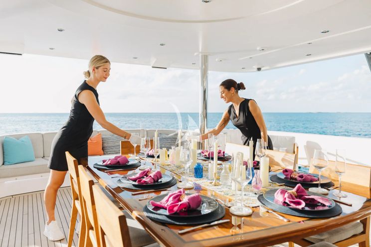 Charter Yacht MEMENTO VIVERE - Westport 130 - 5 Cabins - 2021 - Nassau - Staniel Cay - Exumas - Bahamas