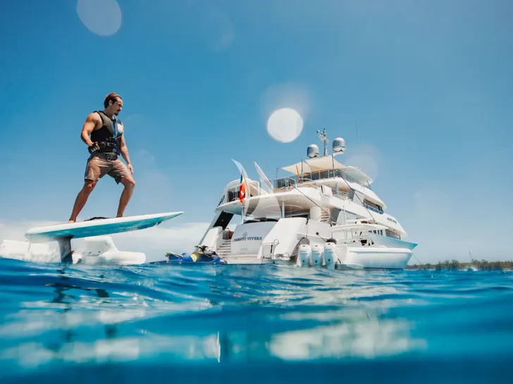 MEMENTO VIVERE Westport 130 - e-Foil MEMENTO VIVERE Westport 130 - e-Foil