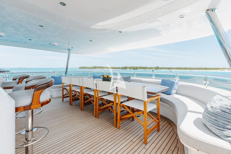 Charter Yacht MEMENTO VIVERE - Westport 130 - 5 Cabins - 2021 - Nassau - Staniel Cay - Exumas - Bahamas