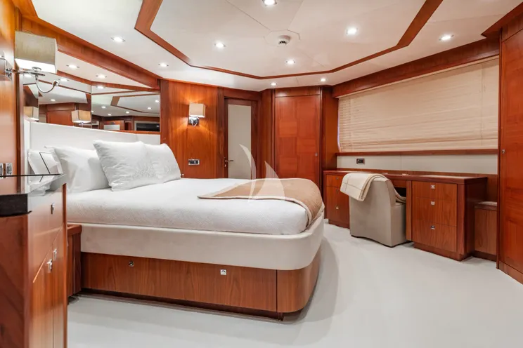 Charter Yacht MERCY - Sunseeker 121 Yacht - 6 Cabins - Nassau - Exumas - Bahamas