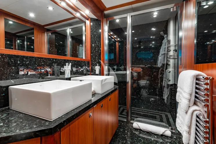 Charter Yacht MERCY - Sunseeker 121 Yacht - 6 Cabins - Nassau - Exumas - Bahamas