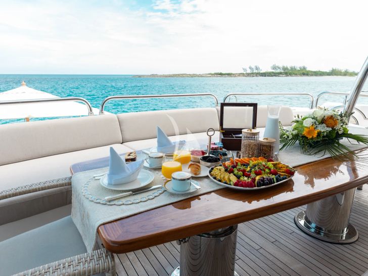 MERCY Sunseeker 121 Yacht - aft deck alfresco dining area MERCY Sunseeker 121 Yacht - aft deck alfresco dining area