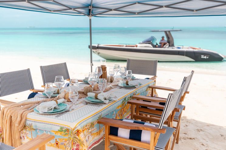 Charter Yacht MERCY - Sunseeker 121 Yacht - 6 Cabins - Nassau - Exumas - Bahamas