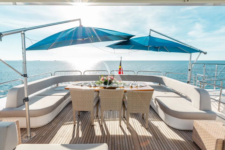 Charter Yacht MERCY - Sunseeker 121 Yacht - 6 Cabins - Nassau - Exumas - Bahamas