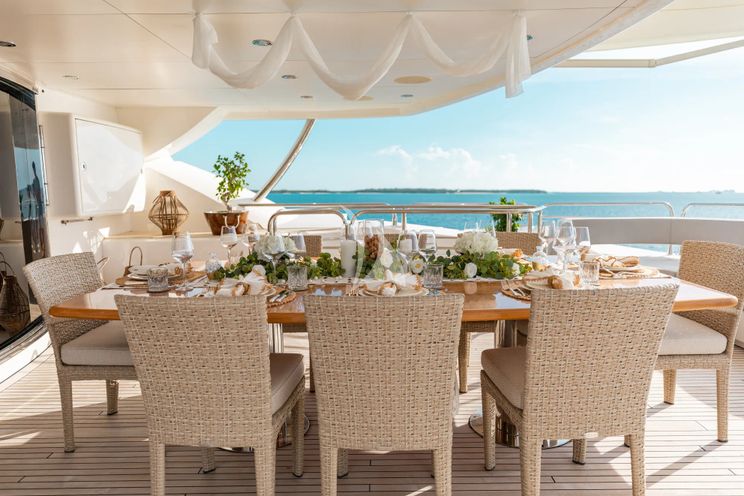Charter Yacht MERCY - Sunseeker 121 Yacht - 6 Cabins - Nassau - Exumas - Bahamas