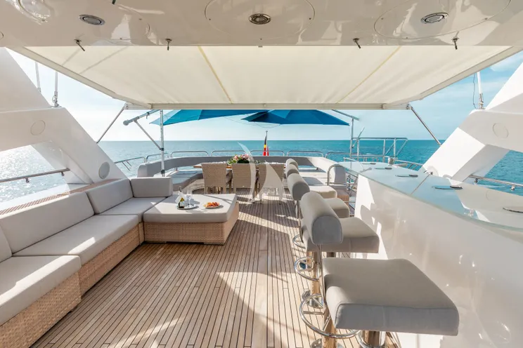 Charter Yacht MERCY - Sunseeker 121 Yacht - 6 Cabins - Nassau - Exumas - Bahamas