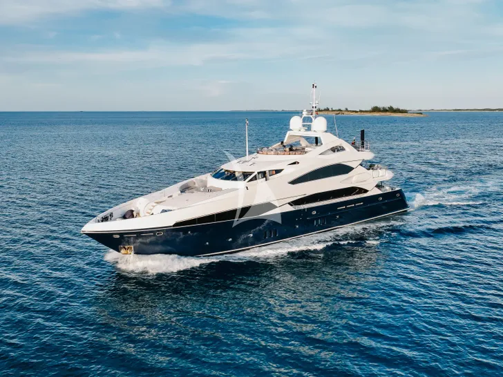 MERCY Sunseeker 121 Yacht - main profile MERCY Sunseeker 121 Yacht - main profile