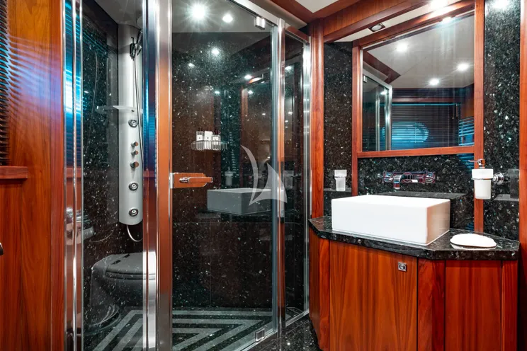 Charter Yacht MERCY - Sunseeker 121 Yacht - 6 Cabins - Nassau - Exumas - Bahamas