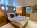 MERVE Broward Marine 40m - VIP cabin 1 MERVE Broward Marine 40m - VIP cabin 1