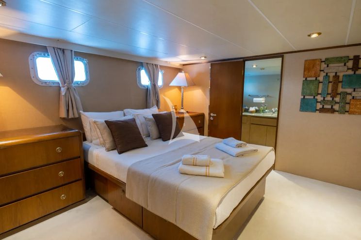 Charter Yacht MERVE - Broward Marine 40m - 5 Cabins - Bodrum - Gocek - Marmaris - Turkey