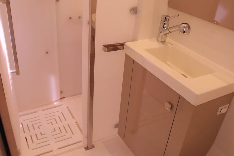 Charter Yacht MICHELLE MA BELLE - Fountaine Pajot Astrea 42 - 4 Cabins - Tortola - Anegada - Virgin Gorda - BVI - Caribbean