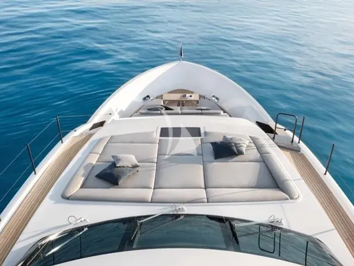 MICHISAN Sanlorenzo SL90 - top sunbathing area MICHISAN Sanlorenzo SL90 - top sunbathing area