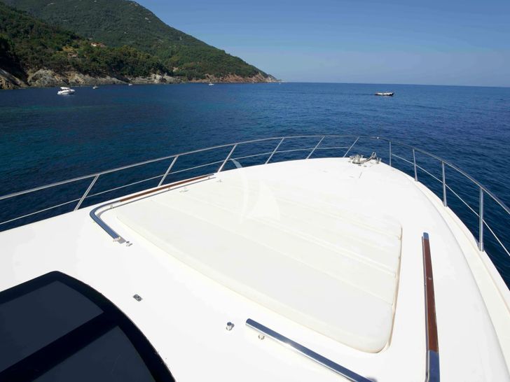 MICLA`S III Riva 72 Splendida - foredeck sunbathing area MICLA`S III Riva 72 Splendida - foredeck sunbathing area