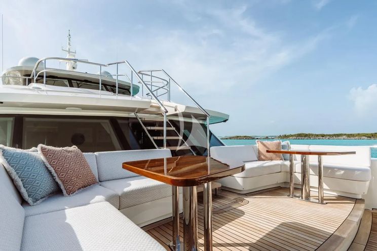 Charter Yacht MIDNIGHT SAGA - Moonen 110 Mustique - 5 Cabins - Cannes - Nice - Antibes - St Tropez - French Riviera - Monaco