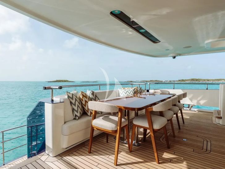 MIDNIGHT SAGA Moonen 110 Mustique - main aft deck MIDNIGHT SAGA Moonen 110 Mustique - main aft deck
