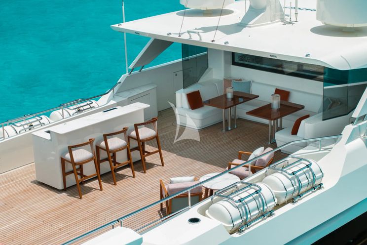 Charter Yacht MIDNIGHT SAGA - Moonen 110 Mustique - 5 Cabins - Cannes - Nice - Antibes - St Tropez - French Riviera - Monaco