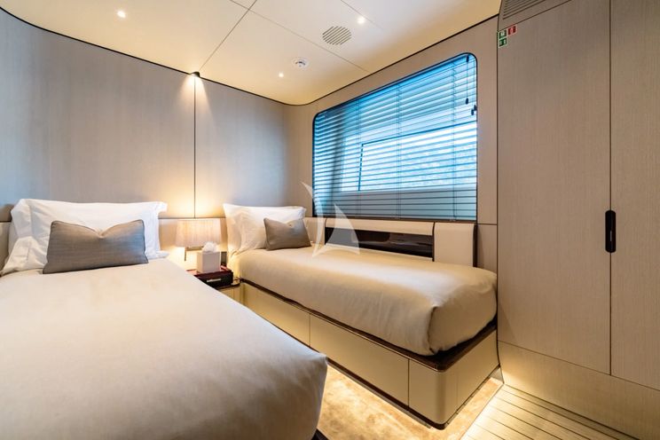 Charter Yacht MIKOH - Azimut Grande 35m - 5 Cabins - Cannes - Nice - Antibes - St Tropez - French Riviera