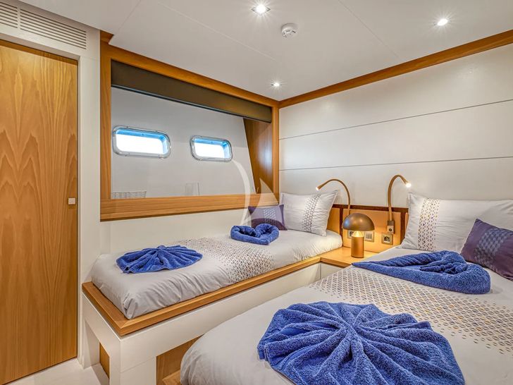 MILLISIME Couach 37m - twin cabin 1 MILLISIME Couach 37m - twin cabin 1