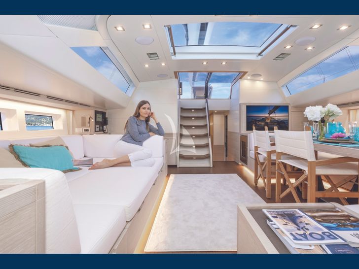 MINDFULNESS Advance Yacht A80 interior
