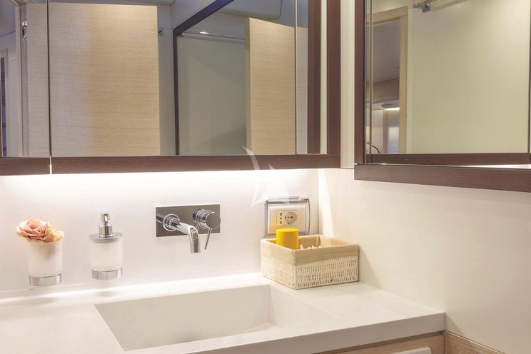 Charter Yacht MINDFULNESS - Advance Yacht A80 - 3 Cabins - Porto Cervo - Olbia - Portisco - La Maddalena - Sardinia - Italy