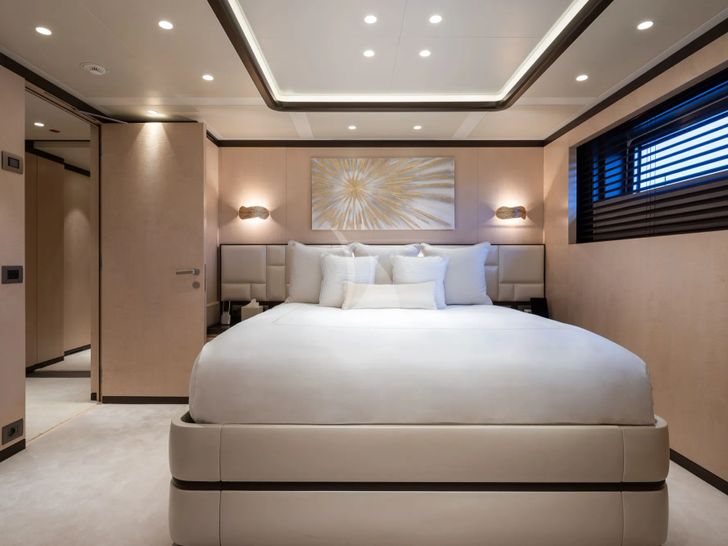 MINE GAMES Benetti B.Now 50 - VIP cabin 1 MINE GAMES Benetti B.Now 50 - VIP cabin 1